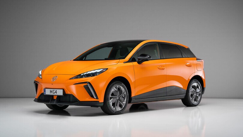 MG4, il test su strada dell'elettrica