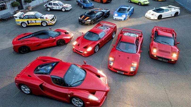 Ferrari e Lamborghini, all'asta un garage da 44 milioni di euro!