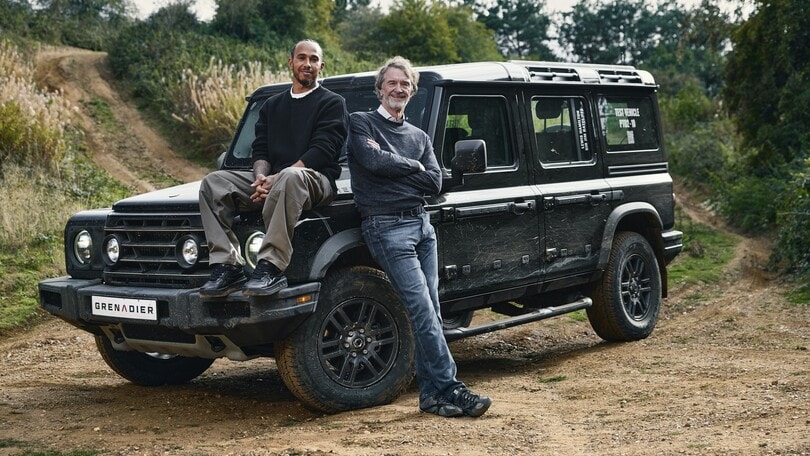 Ineos Grenadier, 4X4 a prova di... Lewis Hamilton