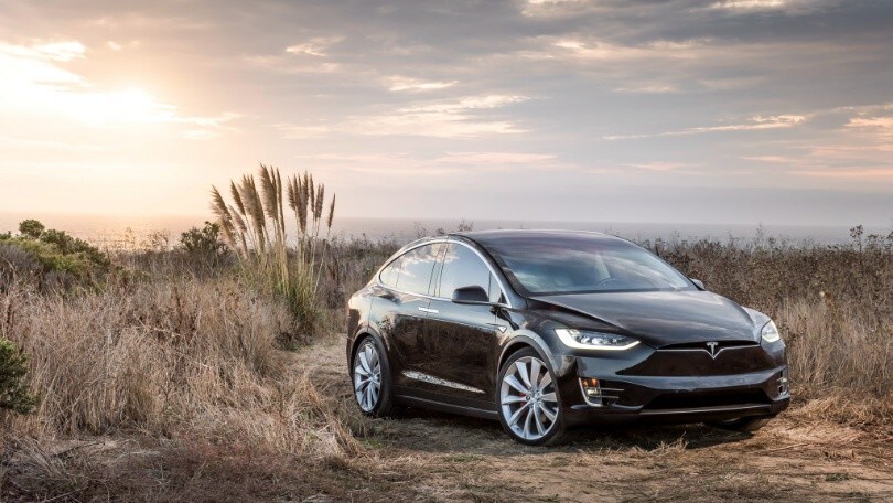 Tesla, Elon Musk richiama più di 40.000 modelli: ecco il guasto