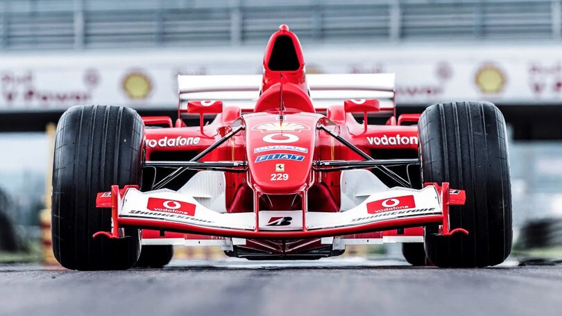 Ferrari F2003, venduta la monoposto di Schumacher: oltre 13 milioni di euro