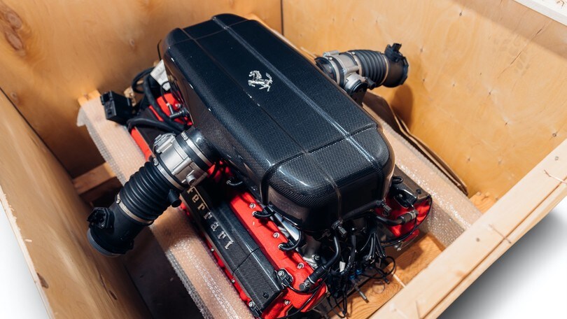 Ferrari Enzo, il V12 è all'asta