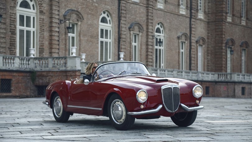 Lancia, guarda il tuo passato per scrivere il futuro