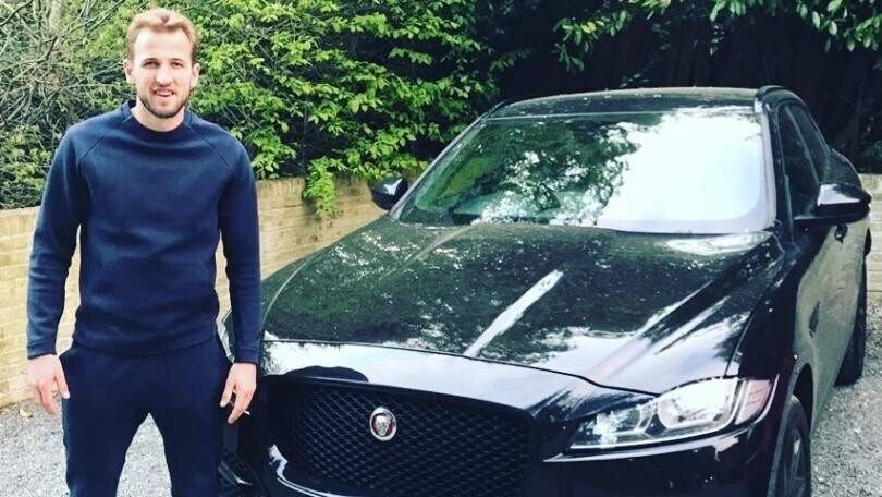 Harry Kane, fra i Mondiali in Qatar e quattro ruote: quali sono i gioielli nel suo garage?
