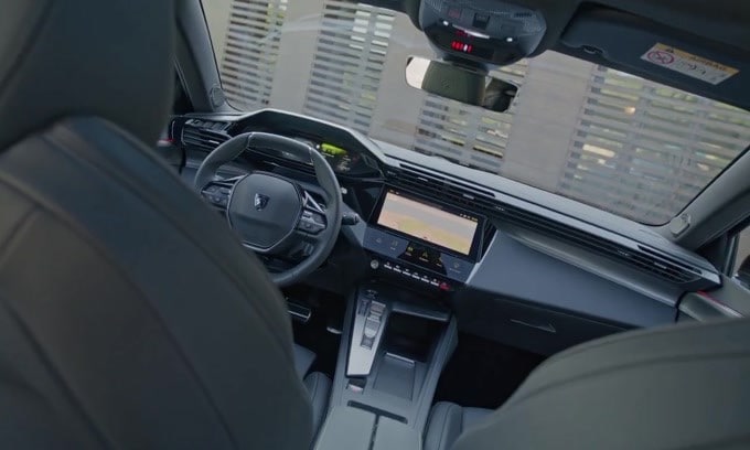 Nuova Peugeot 408: le tre anime del Leone