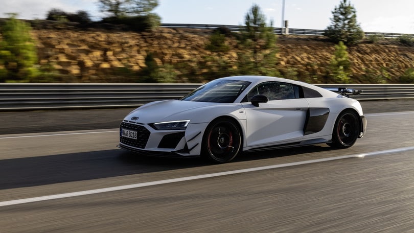 Audi R8 Coupé V10 GT RWD, la prova della supercar in pista