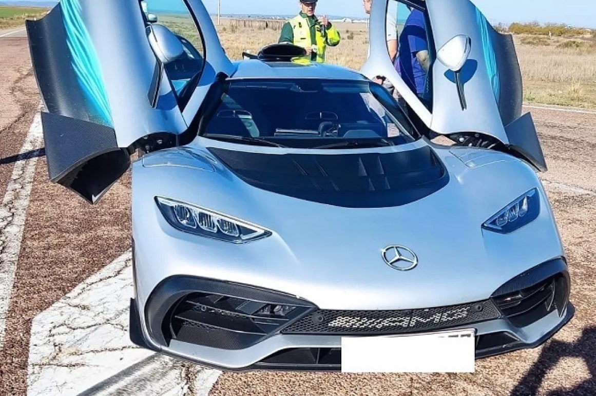 Una hypercar da 3mln supera il limite di 109 km/h: ecco a quanto andava