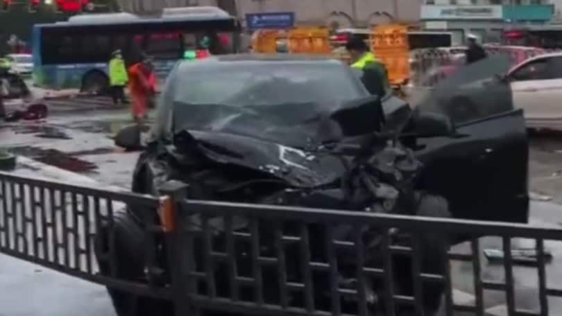 Tesla in Cina, il mistero: incidenti mortali e presunti guasti ai freni