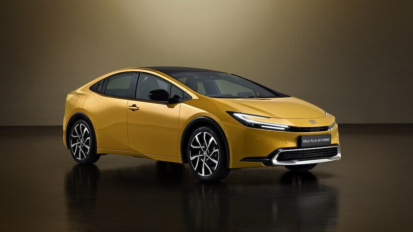 Nuova Toyota Prius 2023