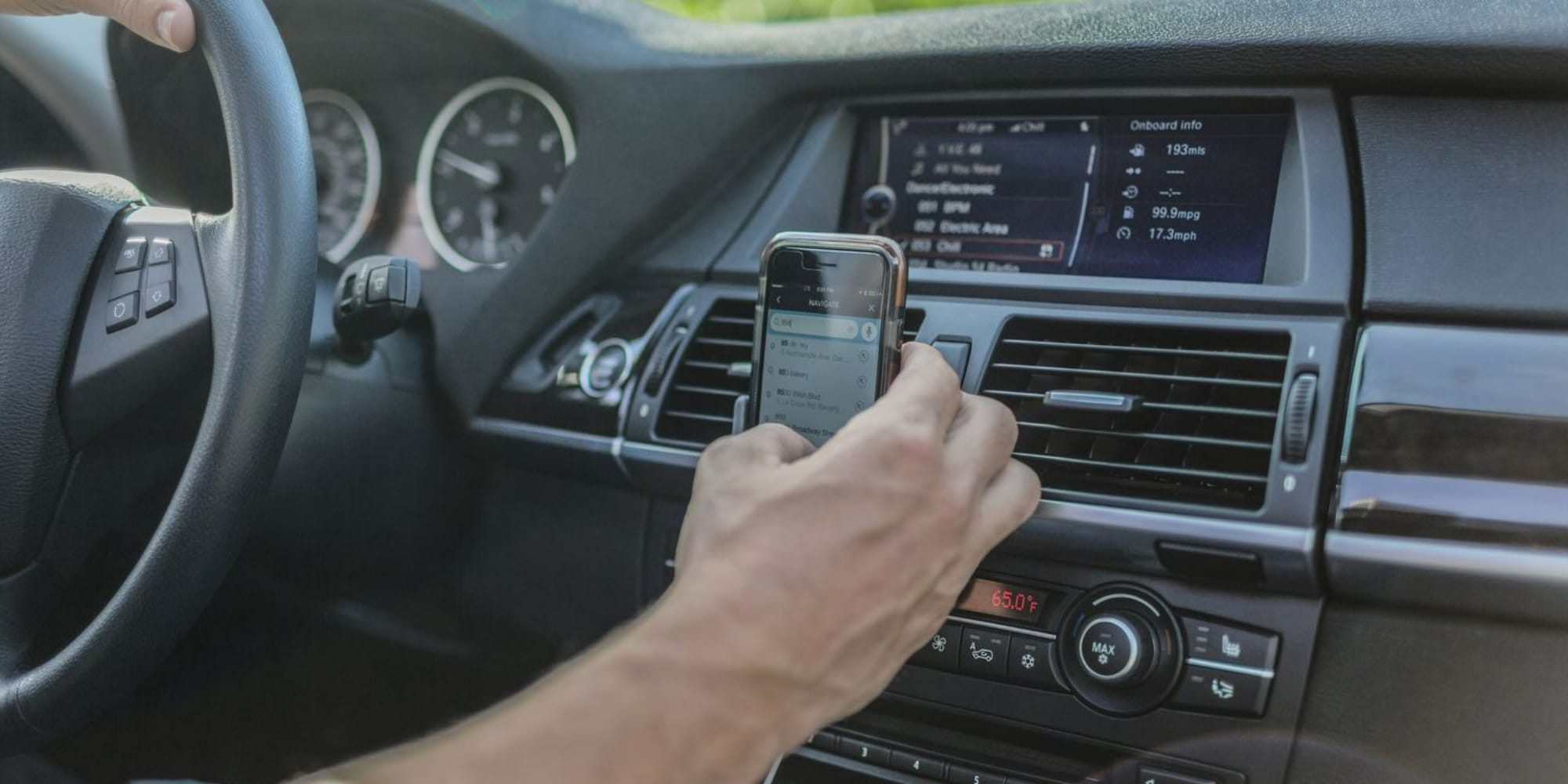 Come aggiungere il Bluetooth in auto in pochi secondi: la guida