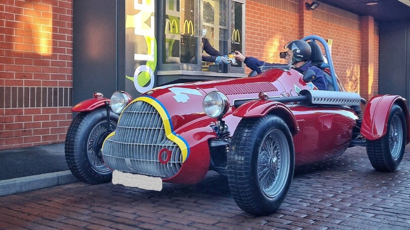 Vuoi costruire la tua macchina da corsa? Ora puoi avere un'Alfa Romeo 158!