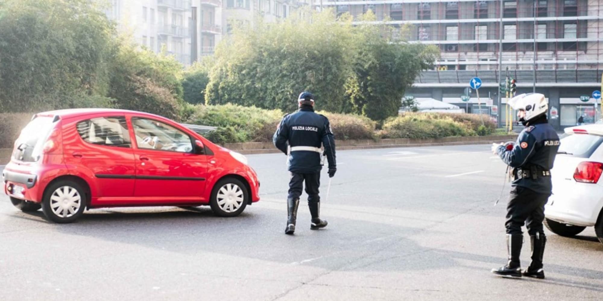 Milano, parcheggi di scambio Area B: arriva la deroga per i Diesel Euro 5