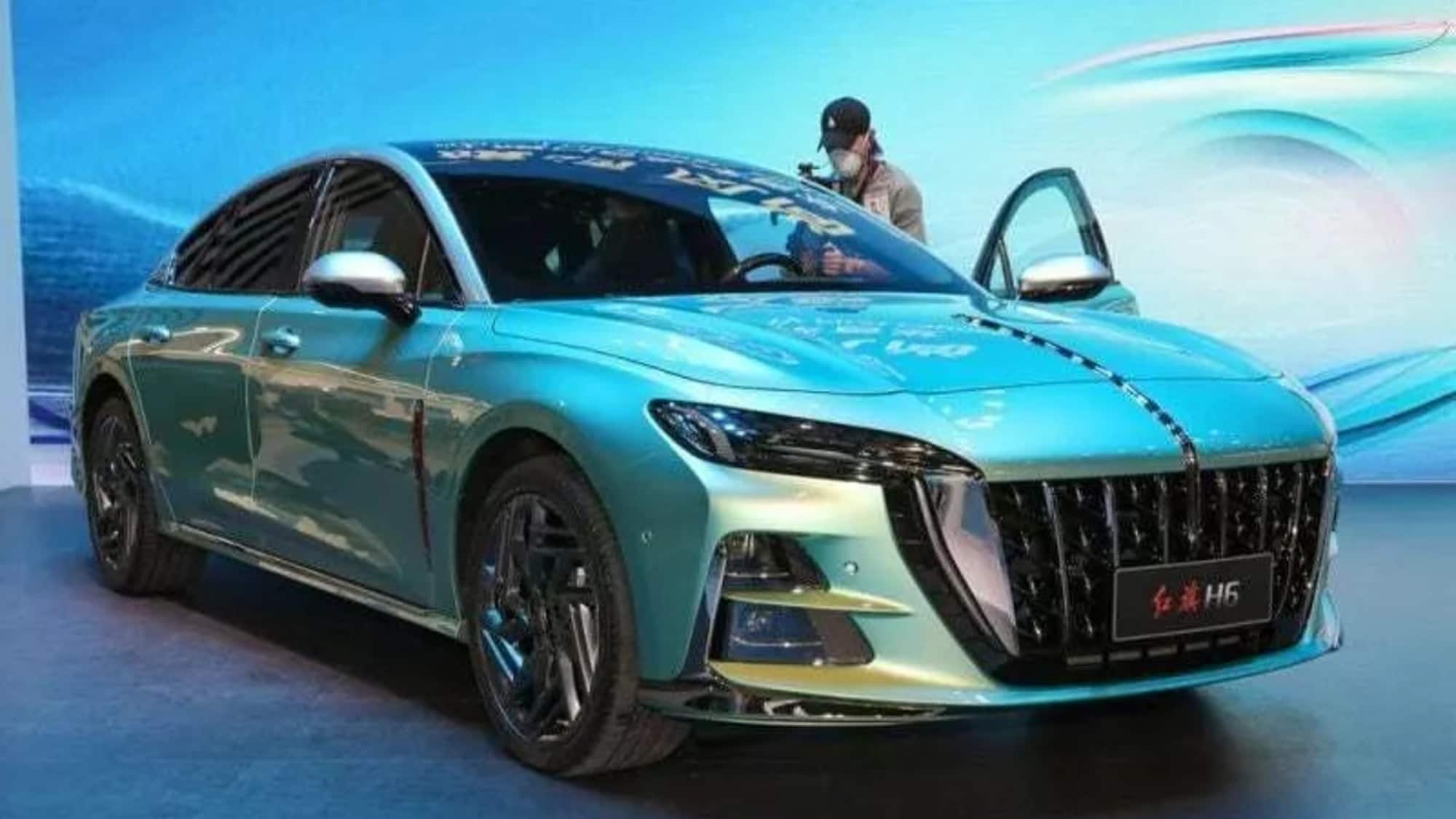Hongqi H6, altro che elettrico: la berlina cinese è solo turbobenzina ...