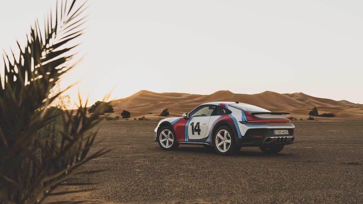 Porsche 911 Dakar, tre livree storiche ispirate al Safari