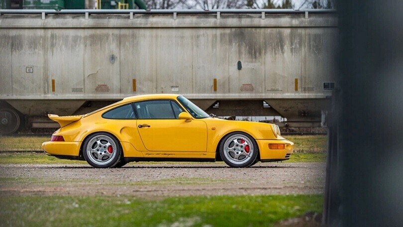Porsche 911 Turbo S "Lightweight" all'asta