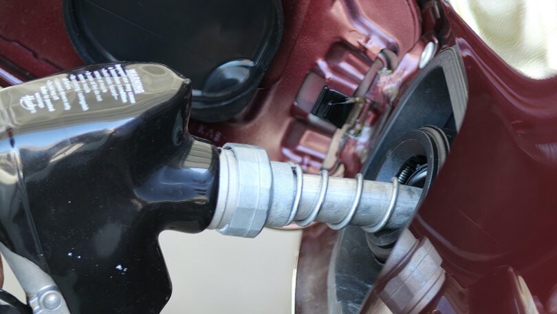 Benzinai, confermato lo sciopero del 25 e 26 gennaio: "Ecco le nostre richieste"