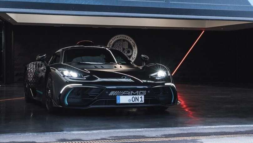 Mercedes-AMG One, consegnato il primo esemplare