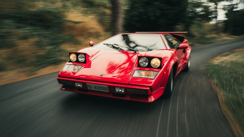 Lamborghini, tutte le supersportive con il V12 aspirato