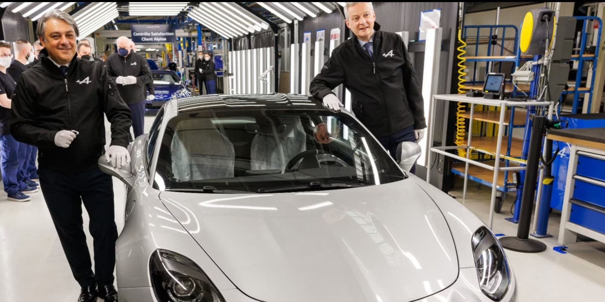 Alpine valuta due SUV grandi elettrici su base Lotus