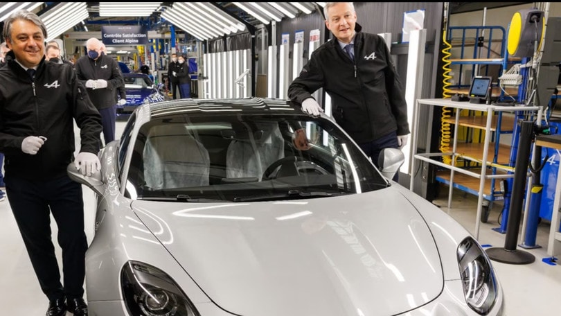 Alpine valuta due SUV grandi elettrici su base Lotus