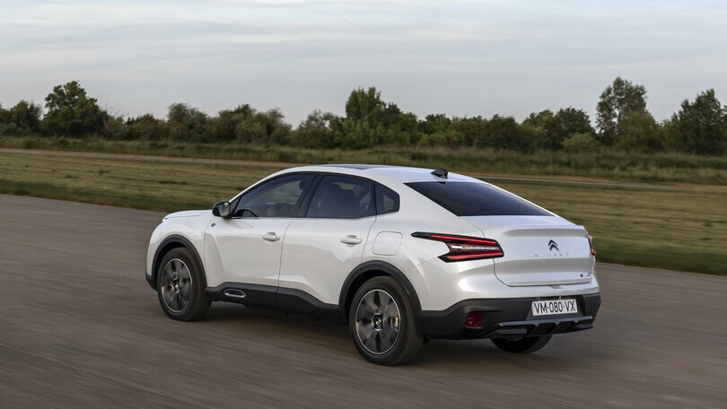 Citroen C4 X, la prova su strada