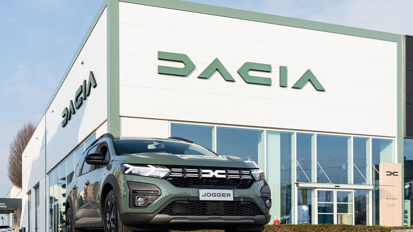 Dacia 2023, nuova visual identity delle concessionarie