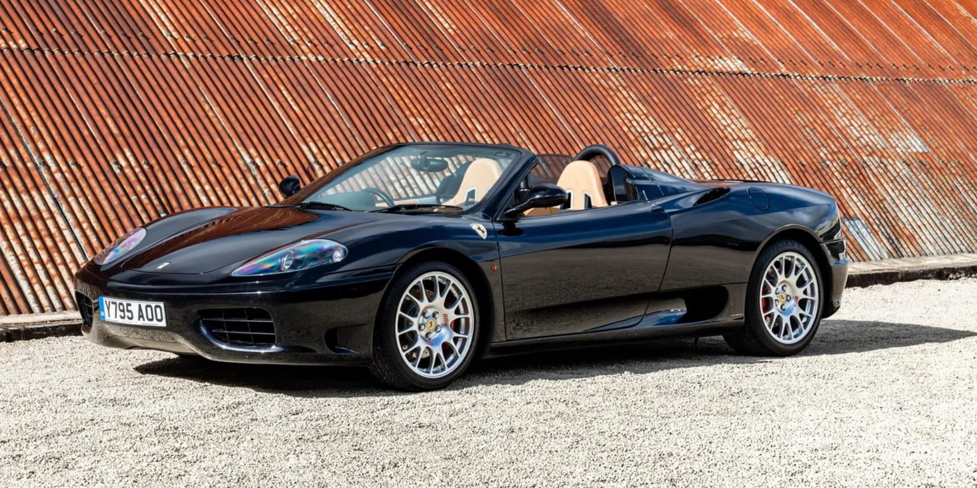 David Beckham, in vendita la sua Ferrari 360 Spider