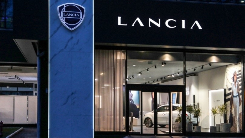 Lancia e le nuove concessionarie: la Corporate Identity parte da Milano