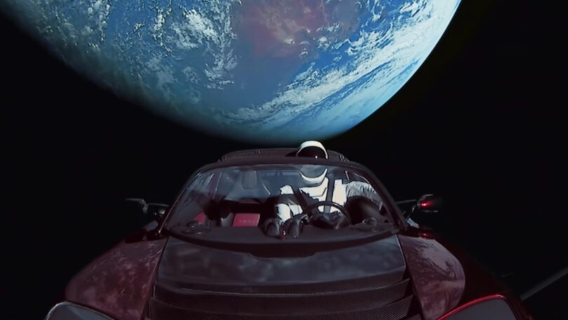 Che fine ha fatto la Tesla di Elon Musk inviata nello spazio nel 2018?