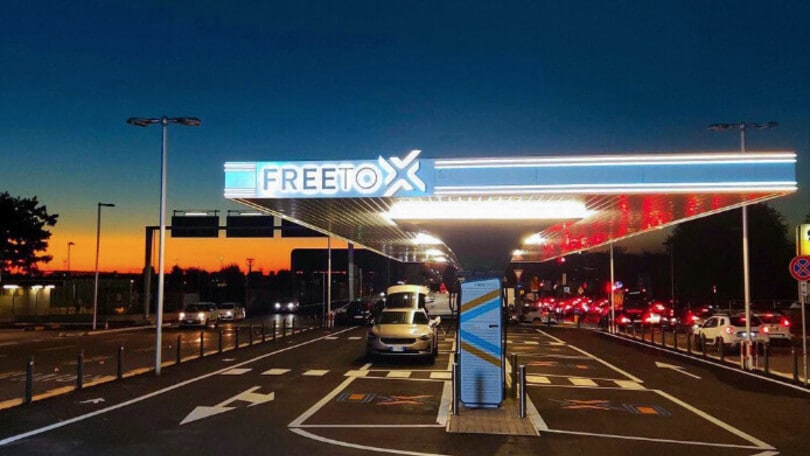Arrivano 50 nuovi punti di ricarica Free to X nelle autostrade d'Italia
