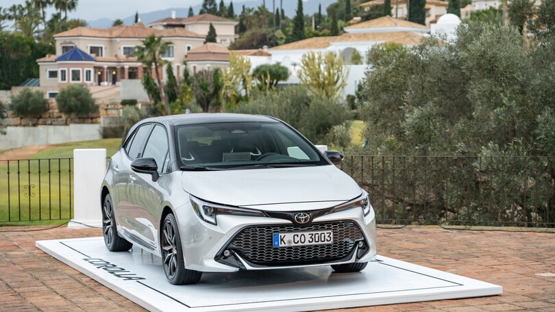 Toyota Corolla, il test del restyling 2023