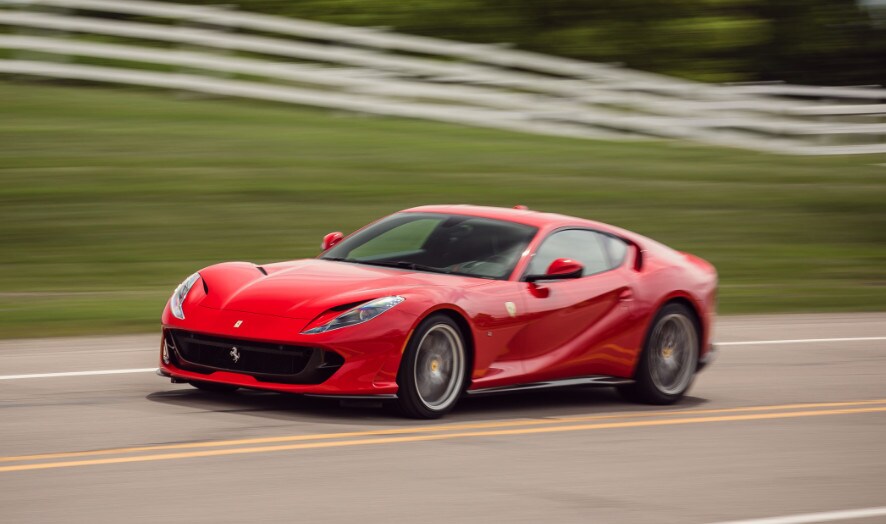 Sei al Superenalotto, la supercar da compare per vivere felici