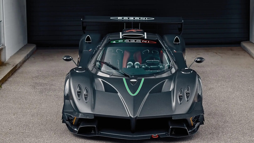 Pagani Zonda R, all'asta uno dei 10 esemplari
