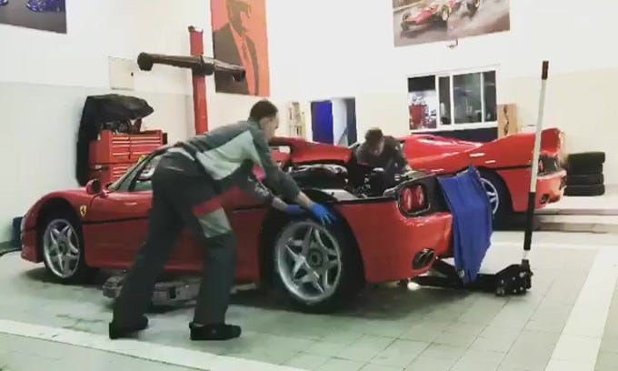 Ferrari F50: il cambio frizione al rallentatore
