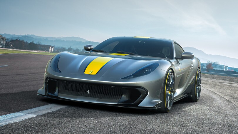 Il V12 resiste: ecco tutte le auto che lo propongono nel 2023