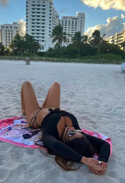 Claudia Romani, il suo cuore batte sì per il Milan ma anche per le supercar!