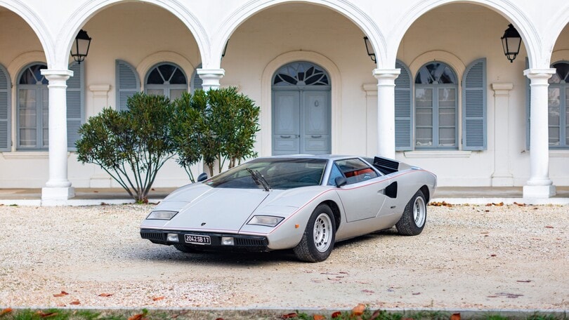 Lamborghini Countach "Periscopio" all'asta