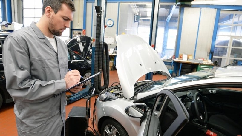 Revisione auto, polizze aumentate rispetto al 2021