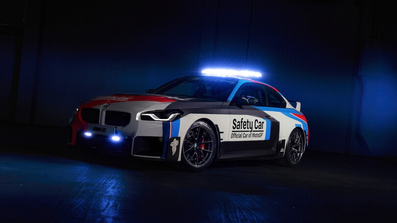 BMW, la nuova M2 celebra i 25 anni come Safety Car della MotoGP