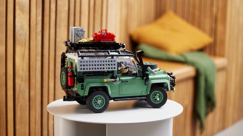 Land Rover Classic Defender 90, arriva il set LEGO da 2.336 pezzi