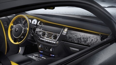 Rolls Royce Black Badge Wraith Black Arrow