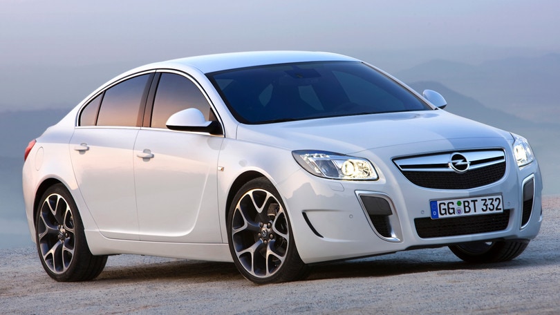 Opel Insignia, l'ammiraglia va in pensione senza eredi
