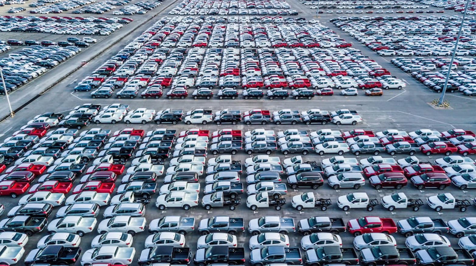 E-fuel, l'Ue apre alla Germania. Ma l'Italia punta sui biocarburanti