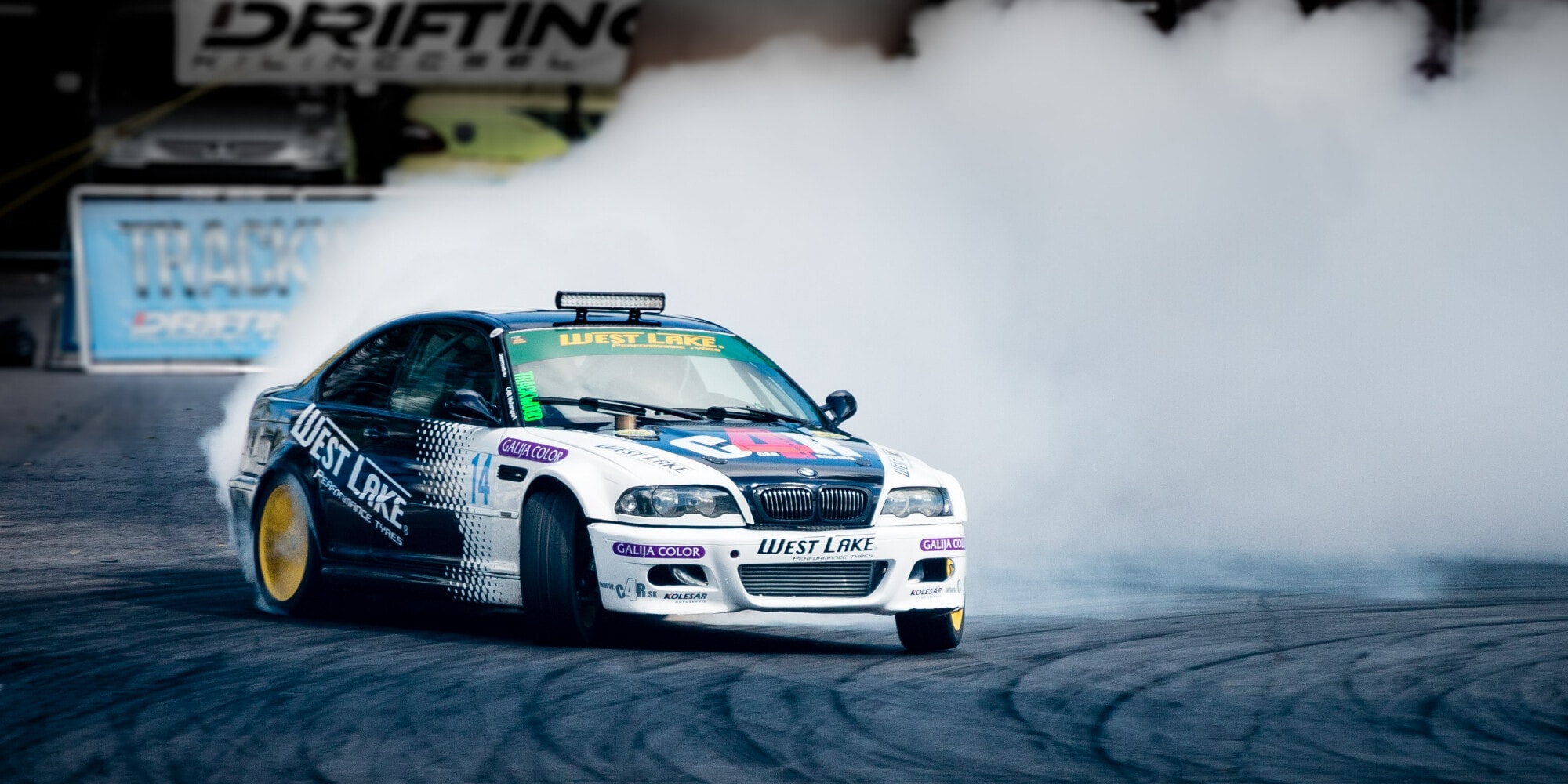 Drifting, tutti pronti per la gara di derapate?