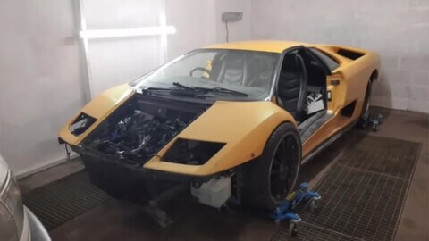 Lamborghini, la Diablo ritrovata in un capannone nel Regno Unito