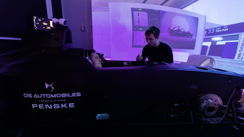 DS Performance Hub, le foto del centro di sviluppo Formula E