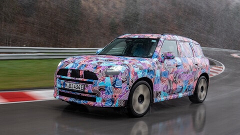 Mini Countryman, le prime immagini del nuovo Suv elettrico