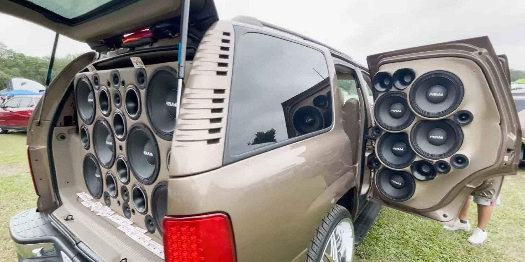 Hi-Fi pazzeschi: l’auto vibra tanto da rompersi