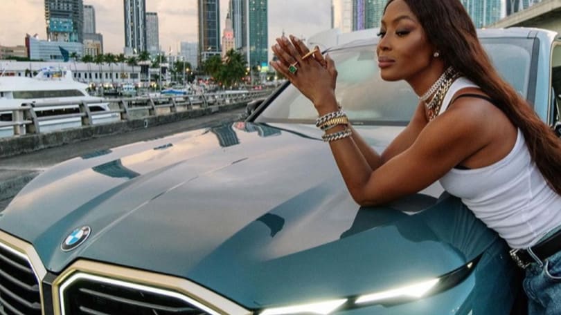 BMW XM, Naomi Campbell lancerà un modello esclusivo