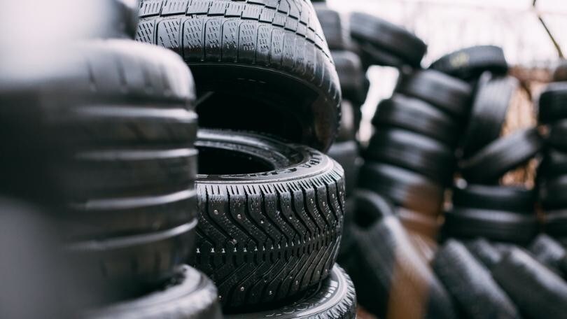 Cambio gomme, dalle invernali alle estive il 15 aprile